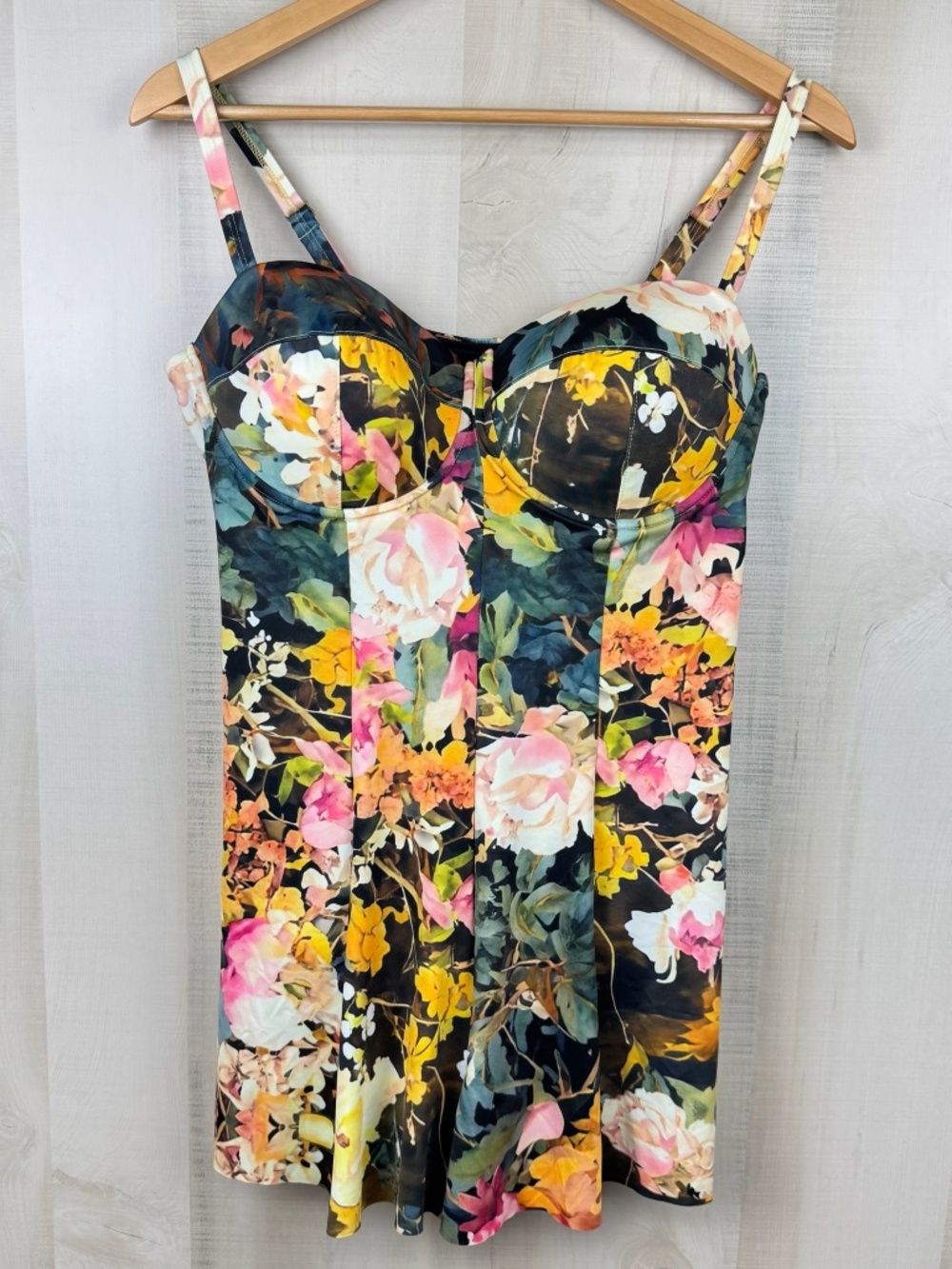 NWT Albion Women’s One Piece Swim Dress Bathing Suit Rosalia Floral XL Reg $168